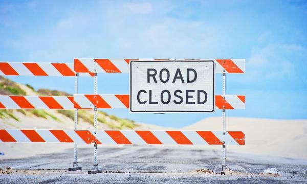 Opening hours and closures in the Summer.